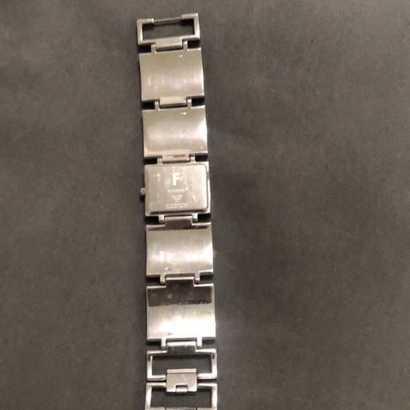 Fossil Watch Red - Picture 3 of 5